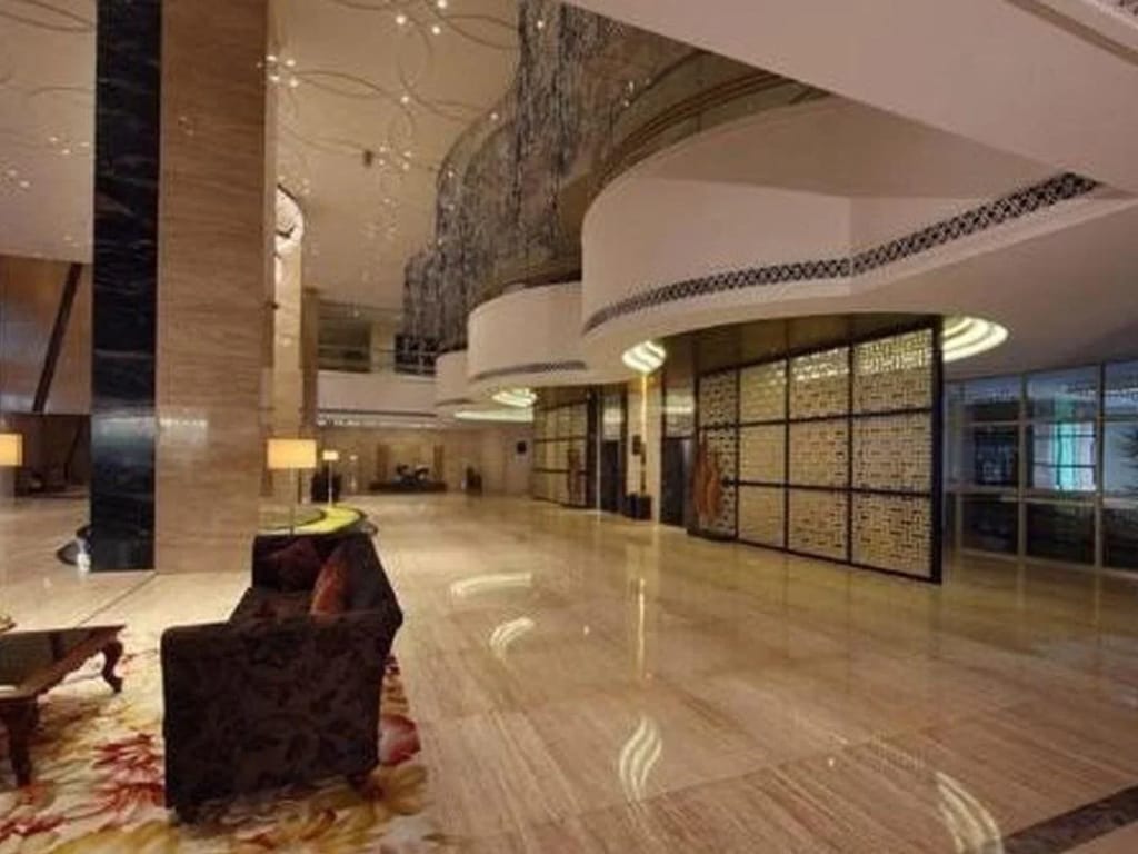 Yihe Grand Hotel