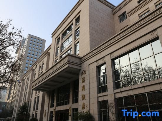 Hanfu Hotel — 3