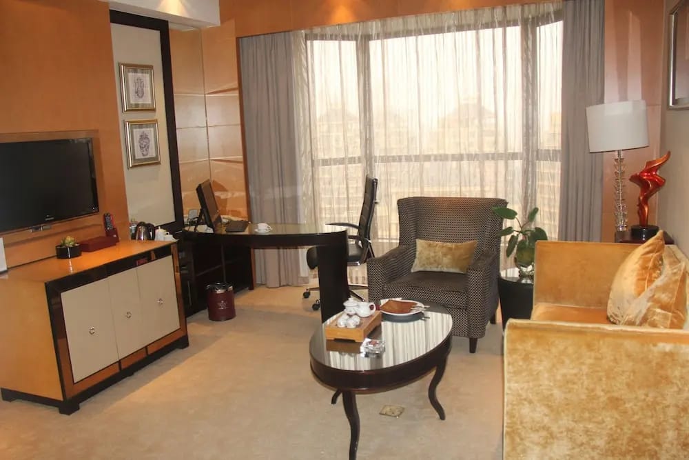 Ramada Plaza Weifang — 5