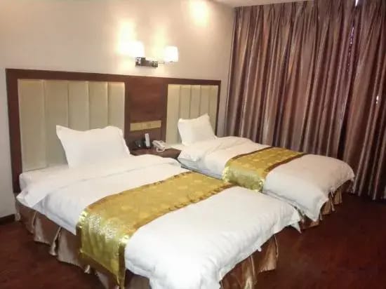 Shengda Hot Spring Hotel — 3