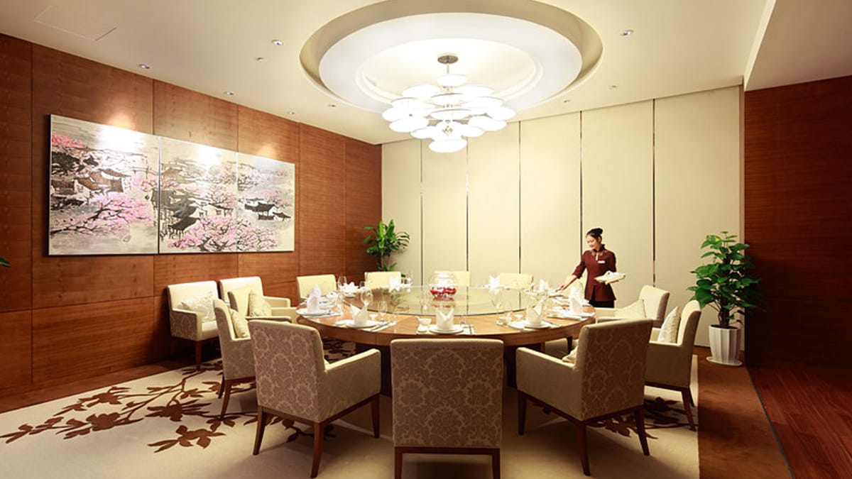 Holiday Inn Nantong Oasis International — 5