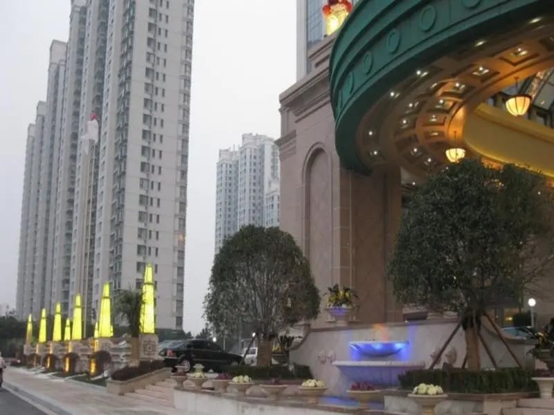 Jinshi International Hotel — 3