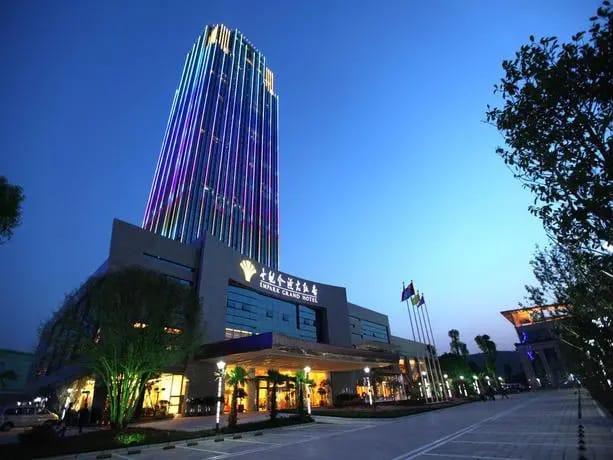 Empark Grand Hotel — 3