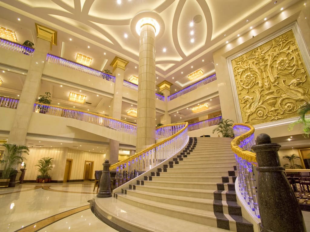 Gladden Hotel — 2