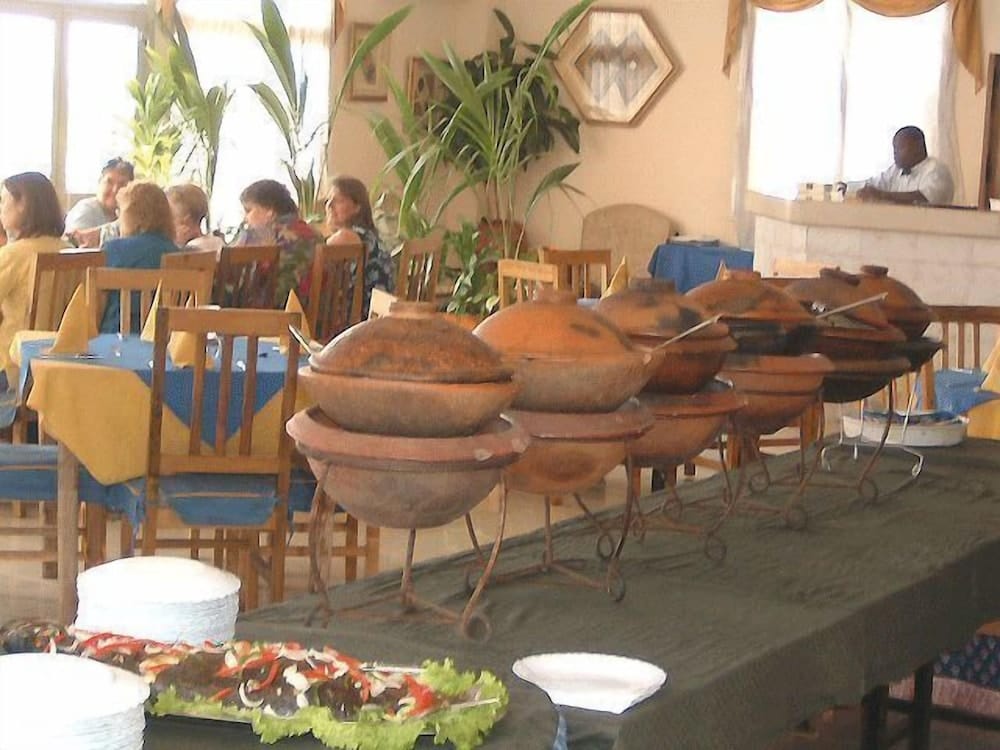 Hotel Mandé — 4