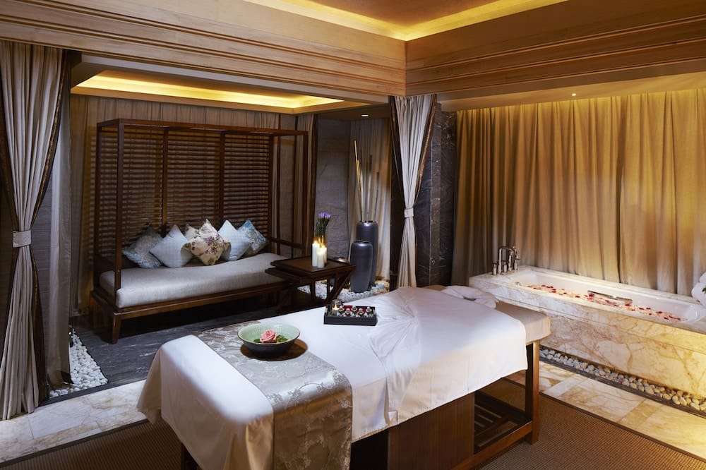 Hilton Foshan — 2