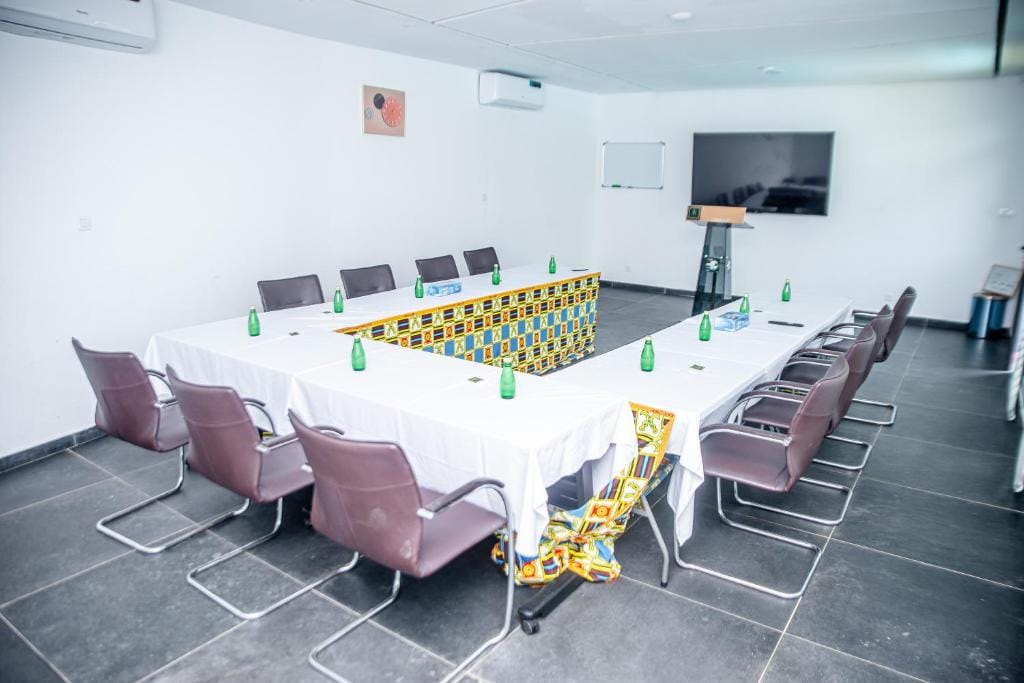 Hotel Yatchenin Abidjan — 4