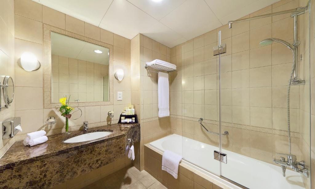 Al Manzel Hotel Apartments — 3