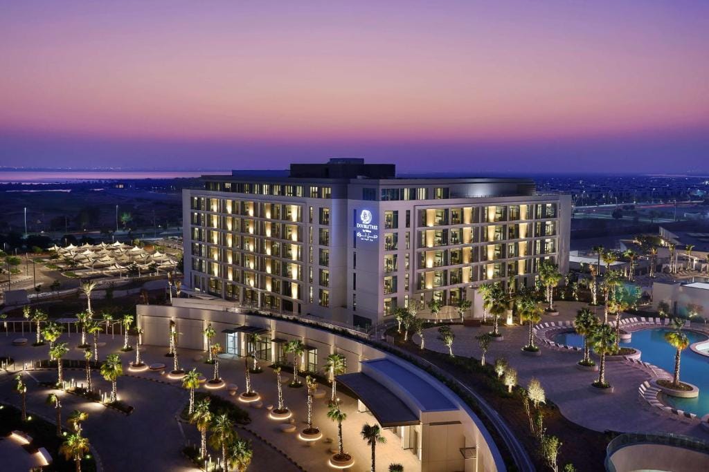 Doubletree By Hilton Abu Dhabi Yas Island Residences — 1