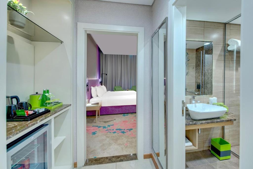 La Quinta by Wyndham Abu Dhabi Al Wahda — 3