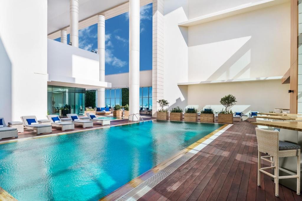 Marriott Executive Apartments Downtown, Abu Dhabi — 4