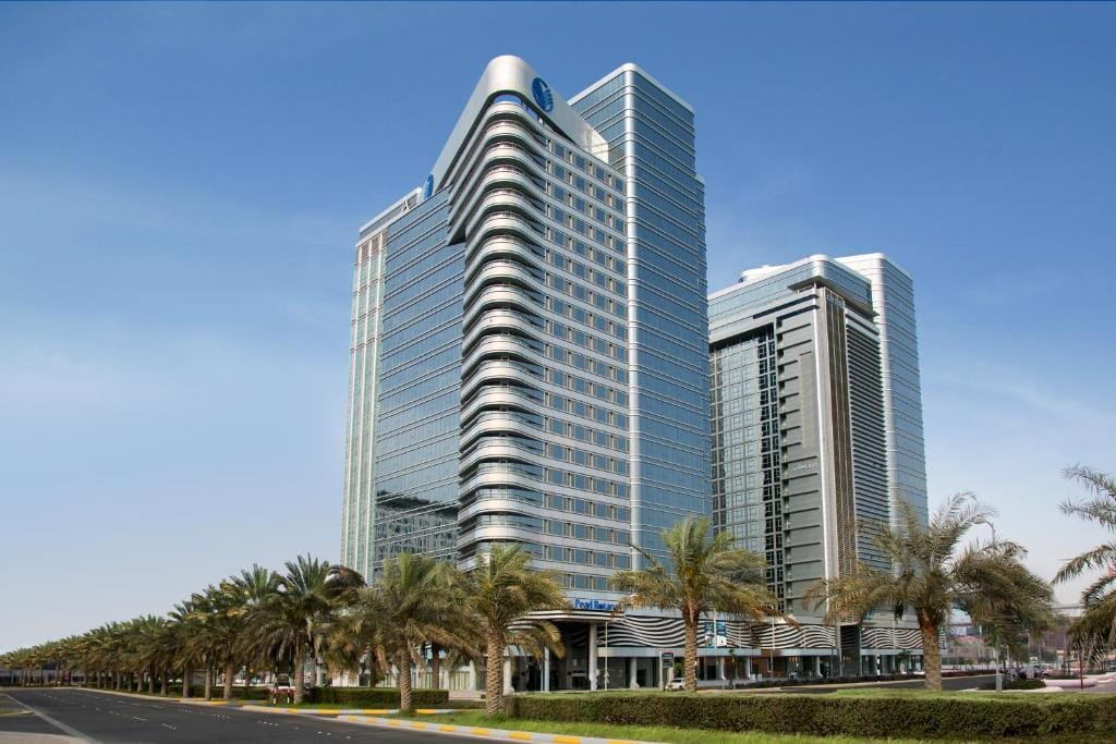 Pearl Rotana Capital Centre — 1