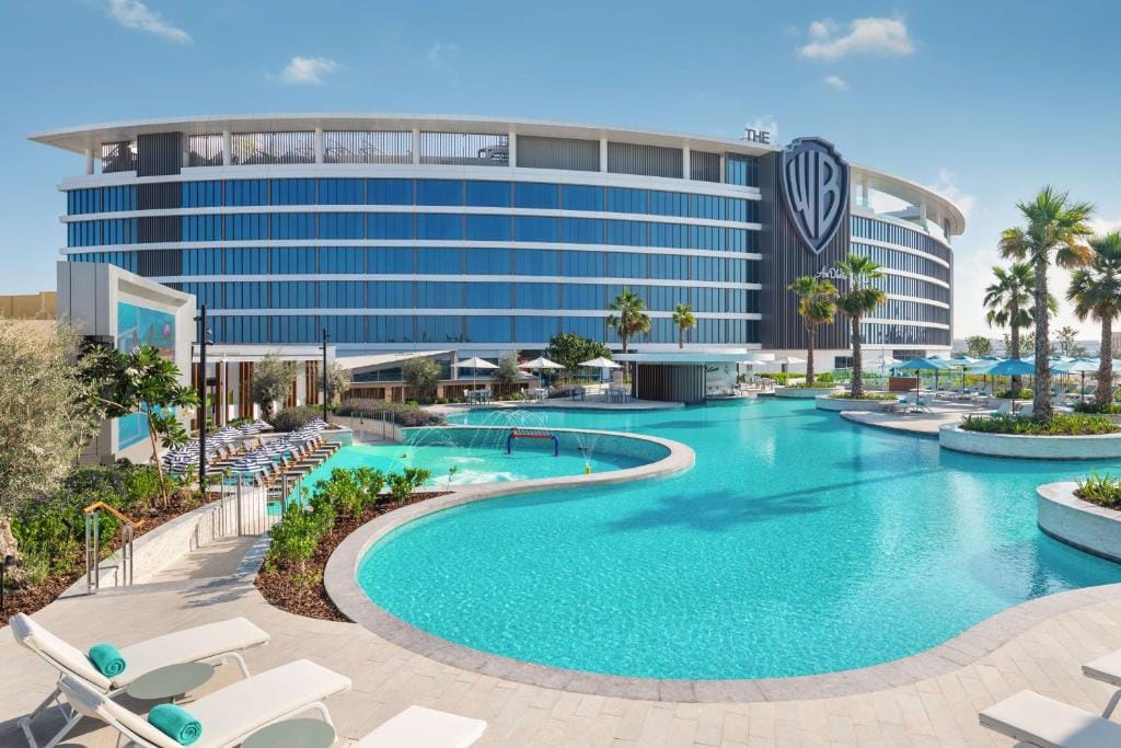 The WB Abu Dhabi, Curio Collection By Hilton — 1