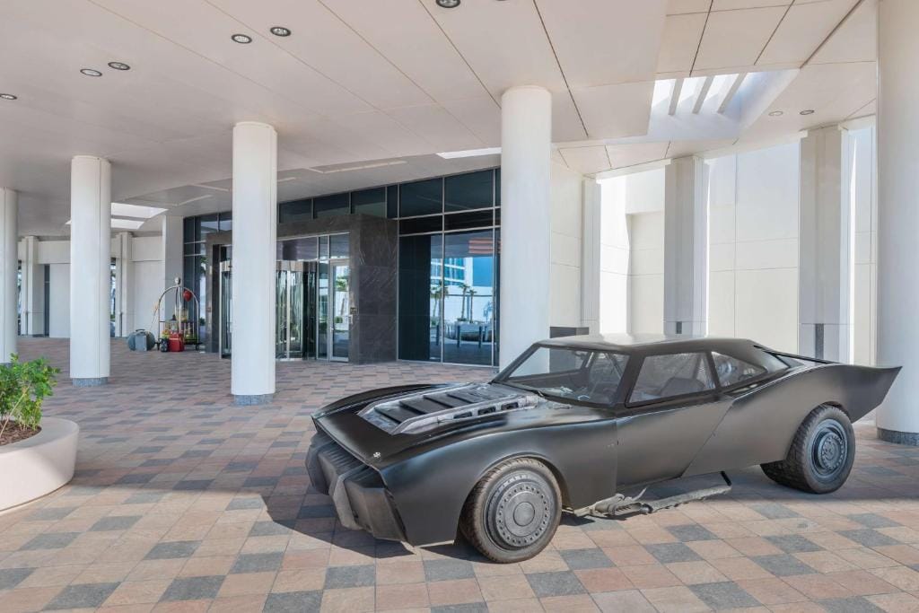 The WB Abu Dhabi, Curio Collection By Hilton — 4
