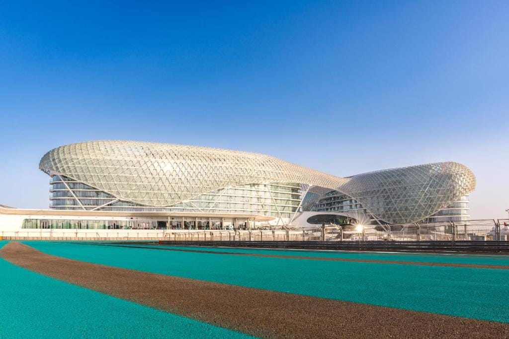 W Abu Dhabi - Yas Island — 2