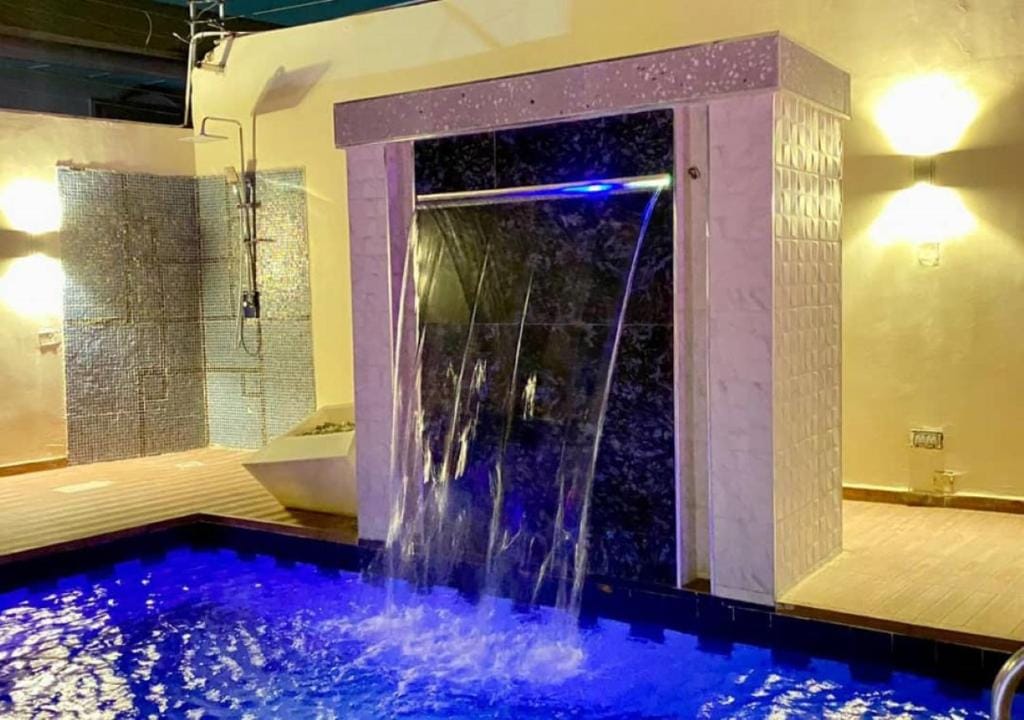 Glovis Suites — 2
