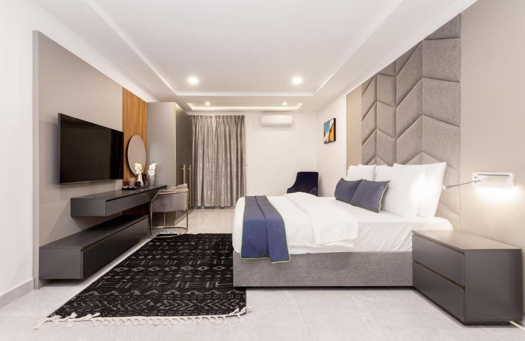 STP Apartments — 2