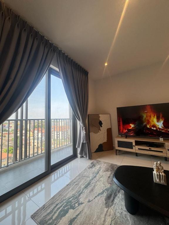City View 1Bed APT — 5