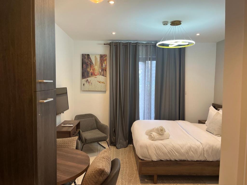 Loxwood by Tripview Apartments — 3