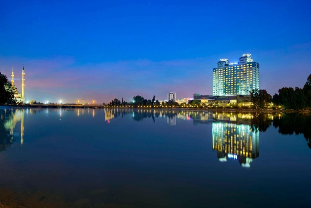 Adana HiltonSA Hotel — 4