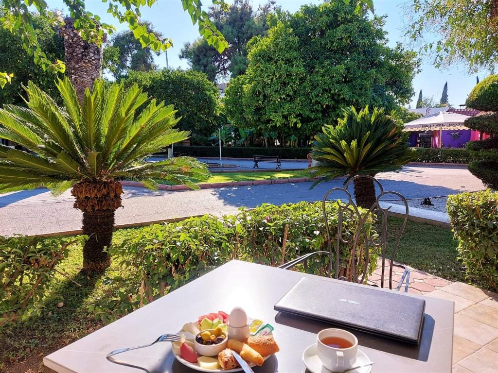 Çetinel Otel — 2
