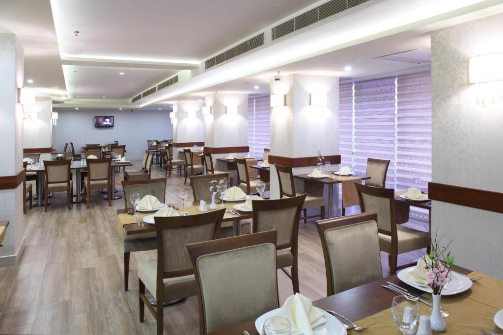 Hotel Senbayrak City — 3