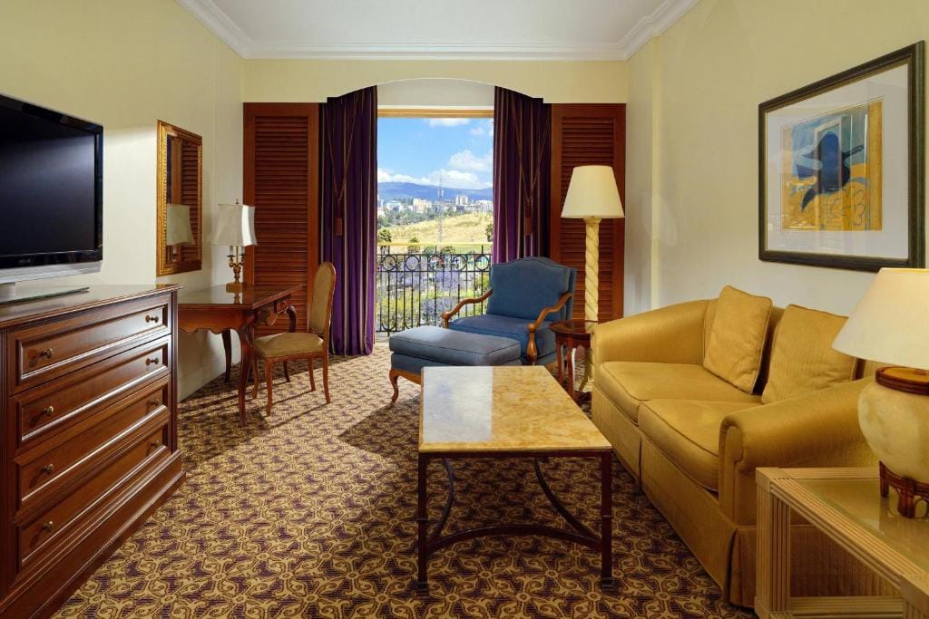 Sheraton Addis, a Luxury Collection Hotel, Addis Ababa — 5