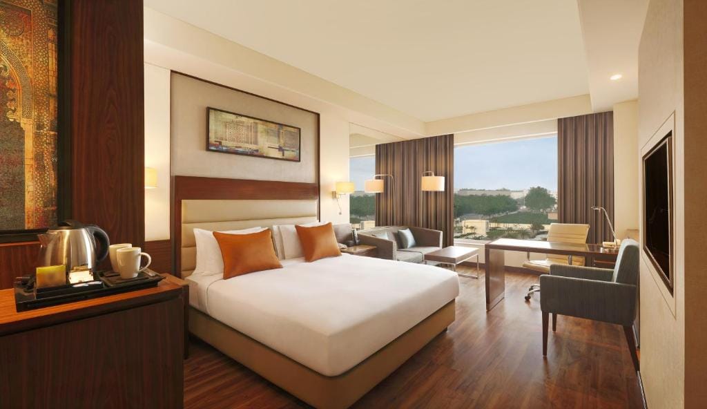 DoubleTree by Hilton Agra — 2