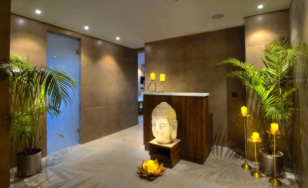 Golden Tulip Agra — 3