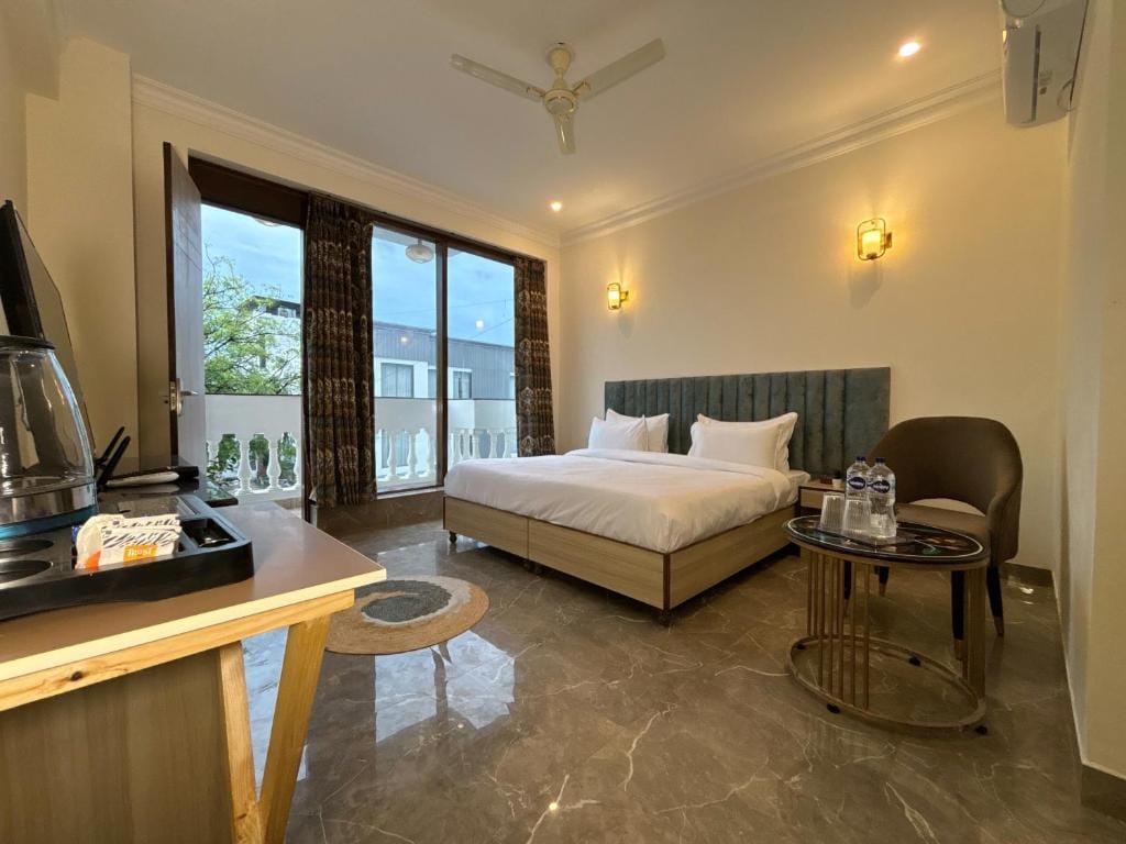 Walk 2 Taj A Boutique Abode — 2