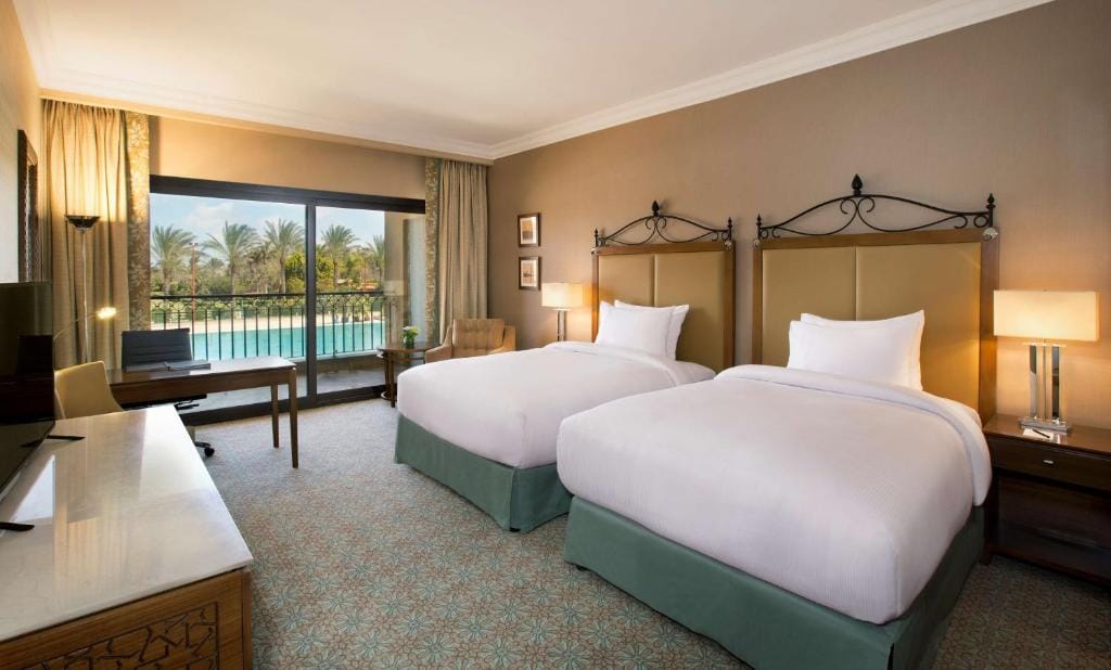 Hilton Alexandria King's Ranch Hotel — 2