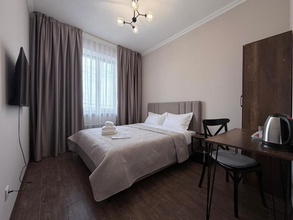 Orion Hotel — 1