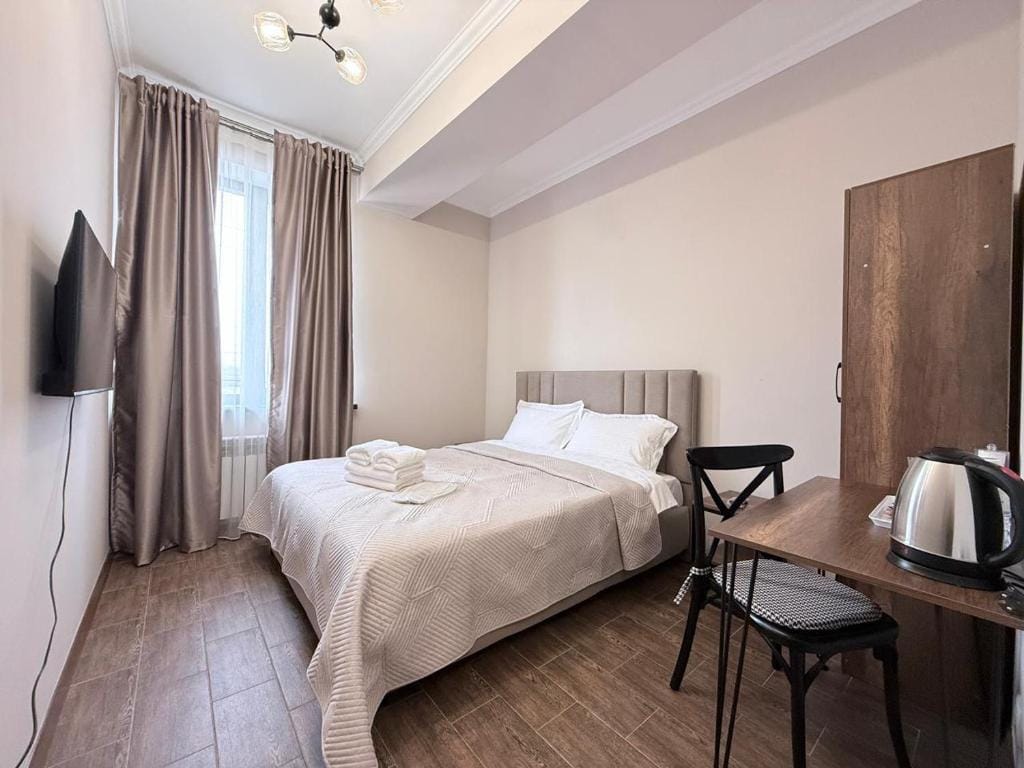 Orion Hotel — 2