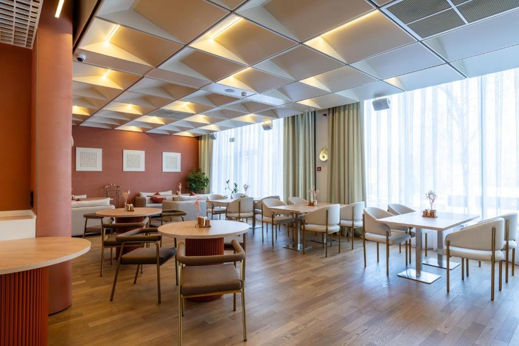 Renion Almaty Hotel — 3