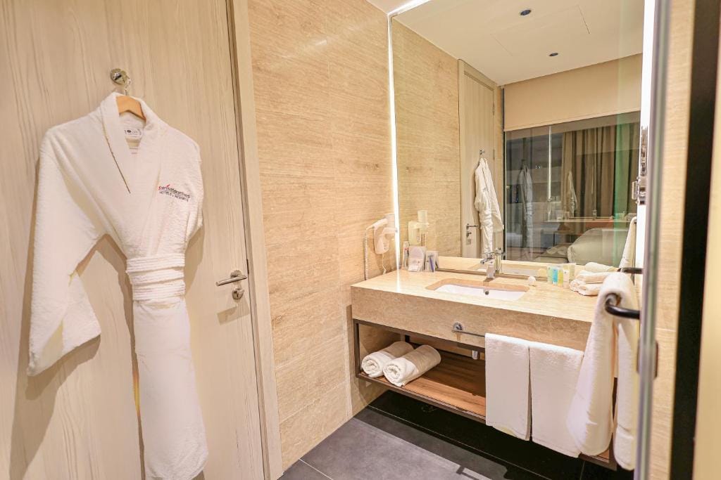 Swisstouches Hotel Amman — 3