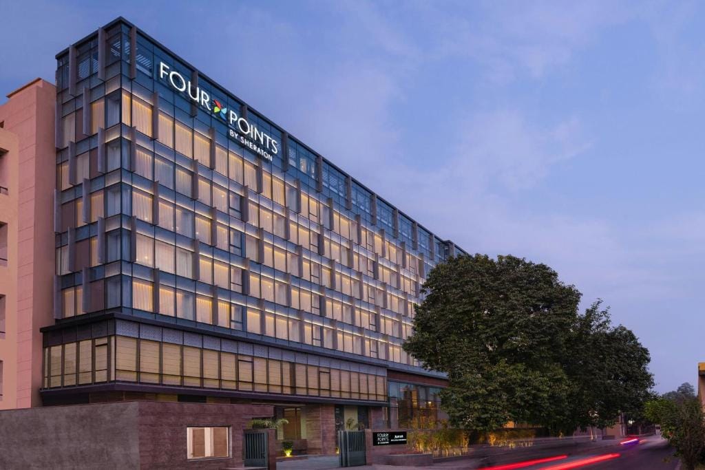 Four Points by Sheraton Amritsar, Mall Road — 1