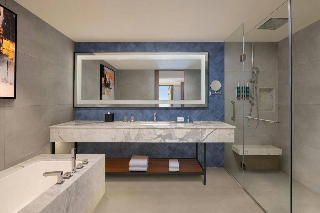 Four Points by Sheraton Amritsar, Mall Road — 3