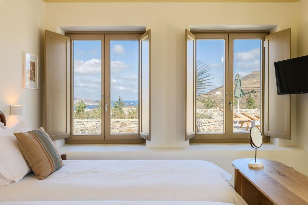Camarades Mykonos — 2