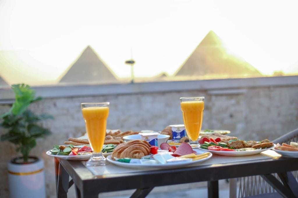 Imperial Pyramids View Inn — 3