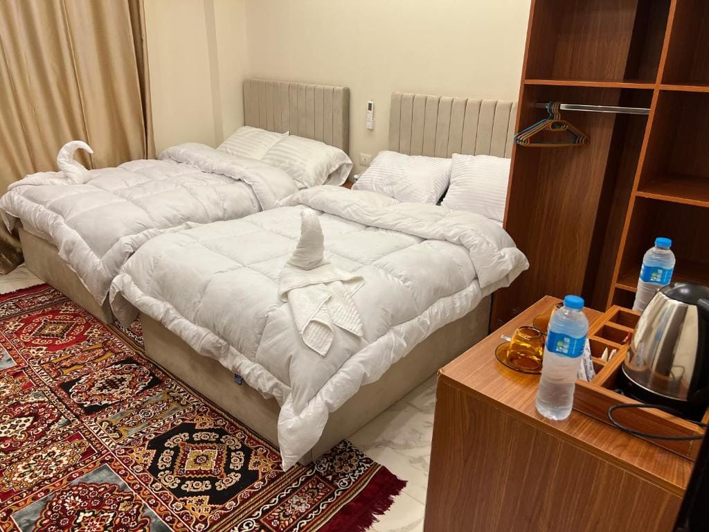 Imperial Pyramids View Inn — 5