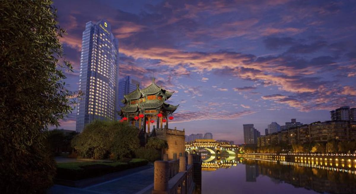 Shangri-La Hotel, Chengdu — 1