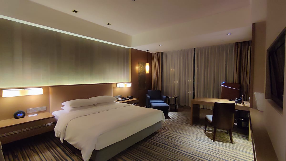 Hyatt Regency Chongqing Hotel — 4