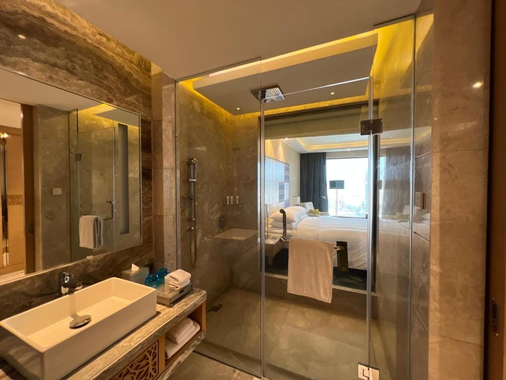 Renaissance Dhaka Gulshan Hotel — 2