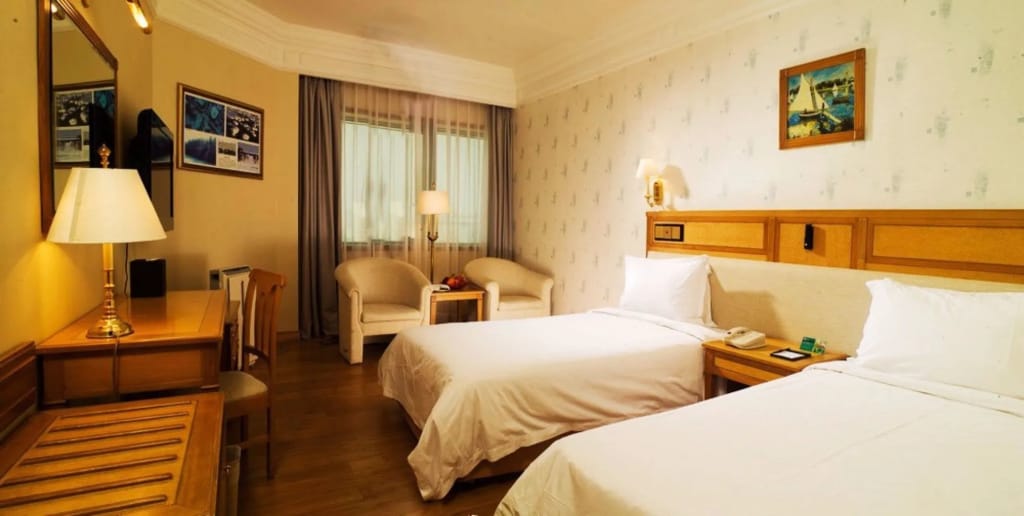 Hotel Silverland — 3