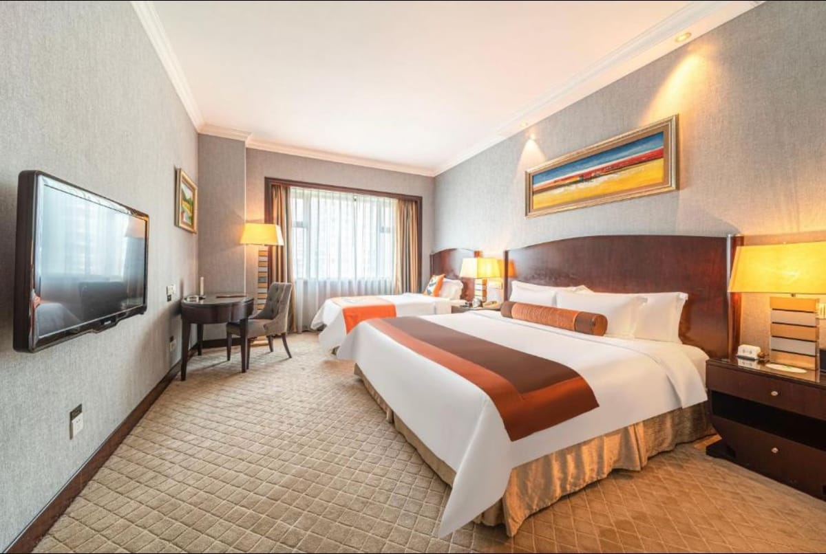 Grand International Hotel Guangzhou — 4