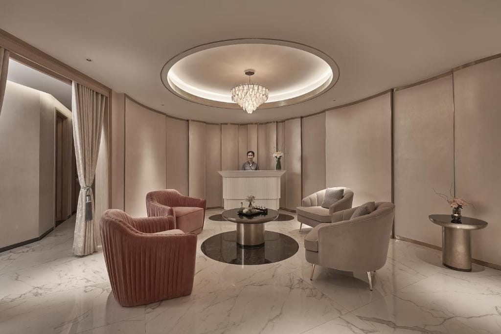 La Siesta Premium Saigon — 3