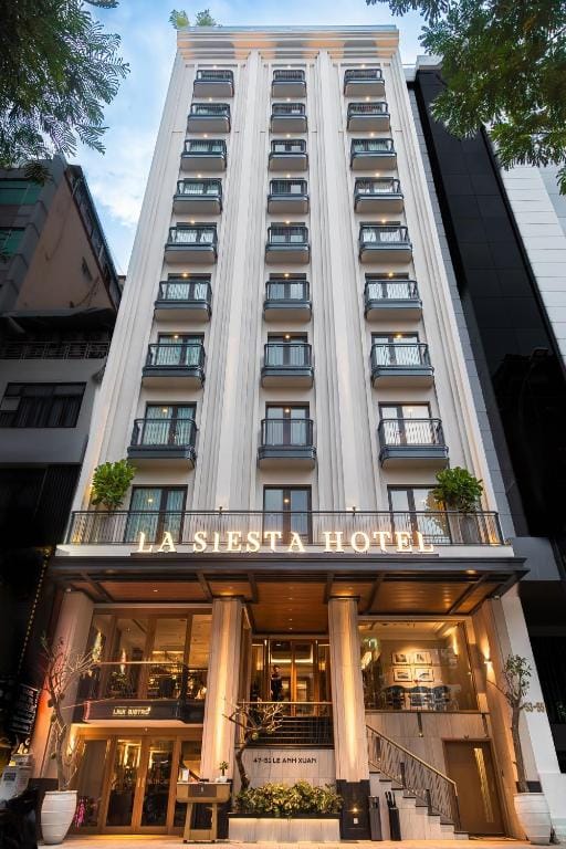 La Siesta Premium Saigon Central — 4