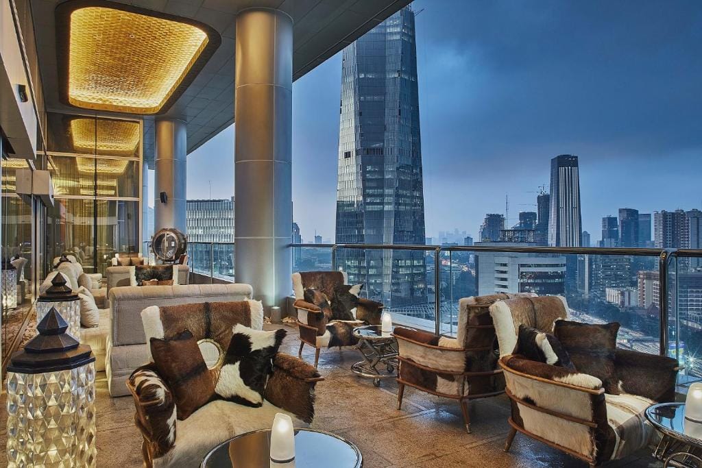 Four Seasons Hotel Jakarta — 3