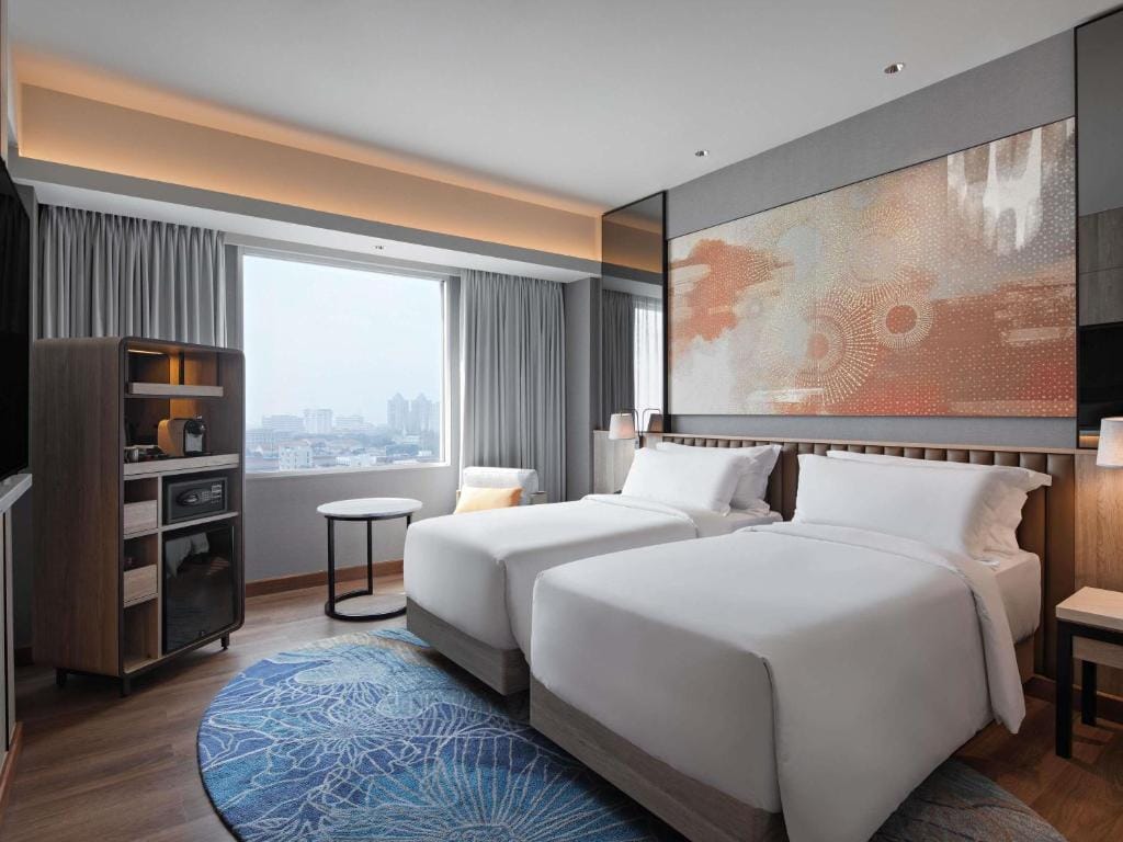 Mövenpick Hotel Jakarta City Centre — 4