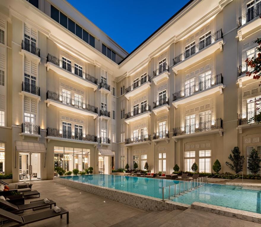 The Grand Mansion Menteng — 4